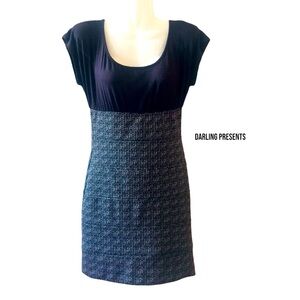 EMPIRE WAIST FITTED DRESS WOMEN COLOR BLACK & GRAY SIZE S